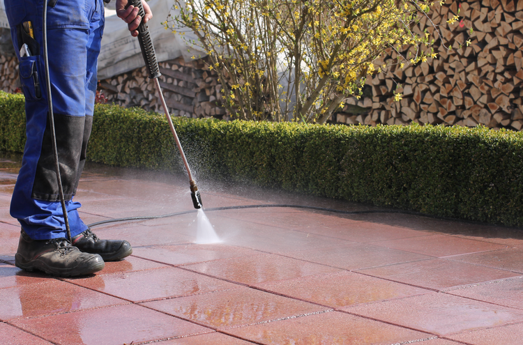 Pressure washing service